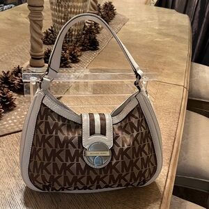 Michael Kors Tan and Cream Shoulder Bag